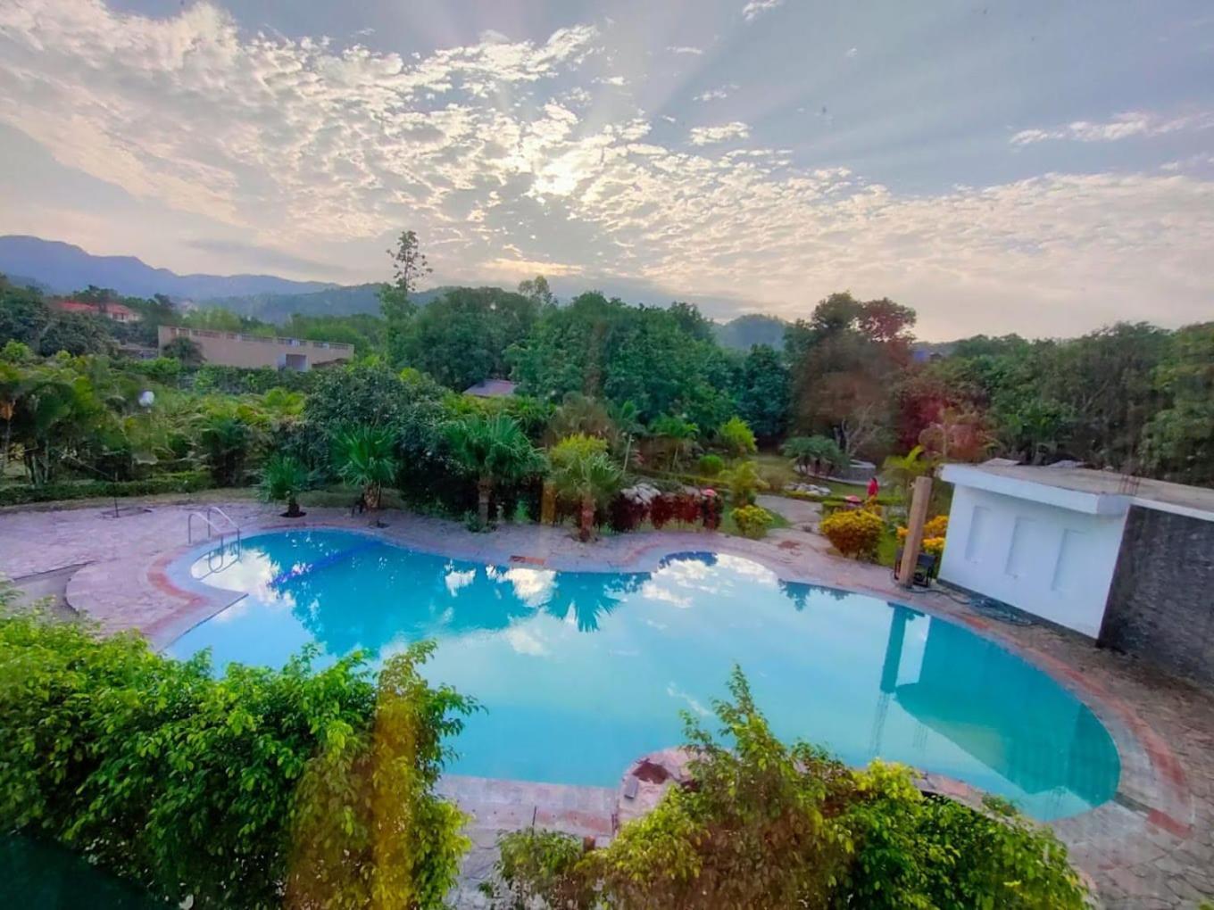 Corbett Wild Resorts & Spa Garjia Dış mekan fotoğraf