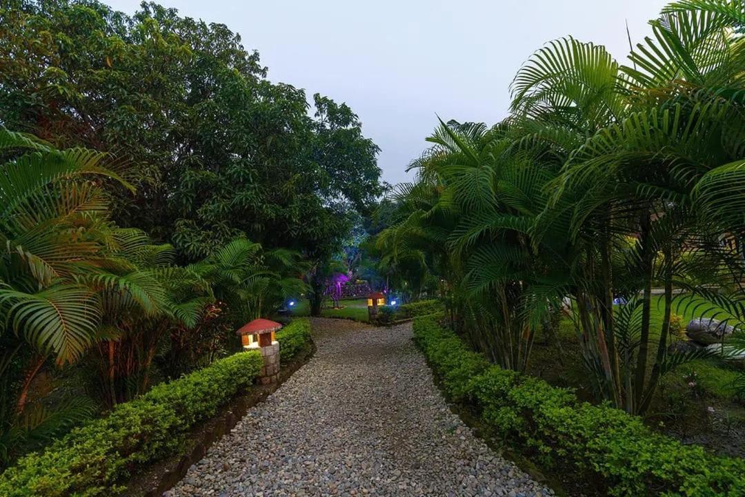 Corbett Wild Resorts & Spa Garjia Dış mekan fotoğraf