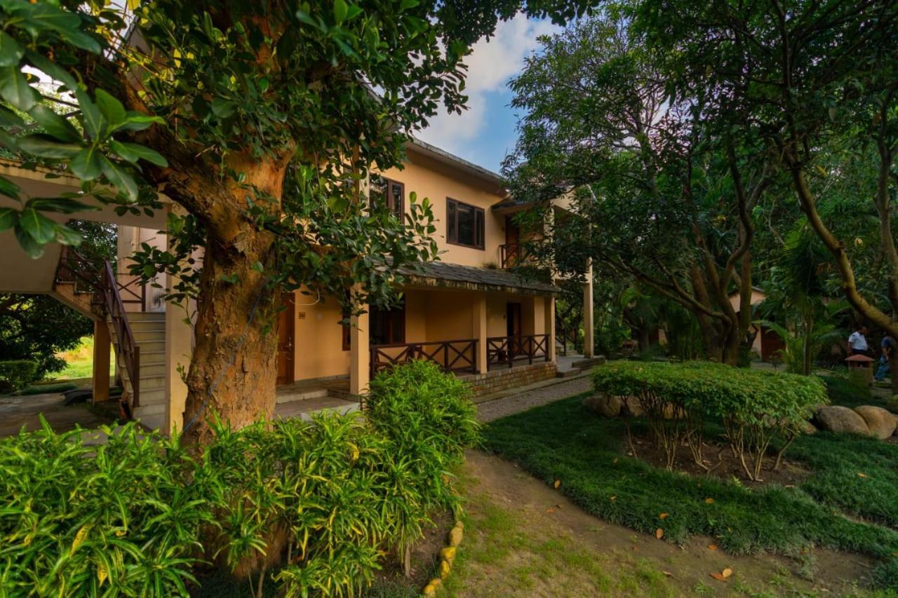 Corbett Wild Resorts & Spa Garjia Dış mekan fotoğraf